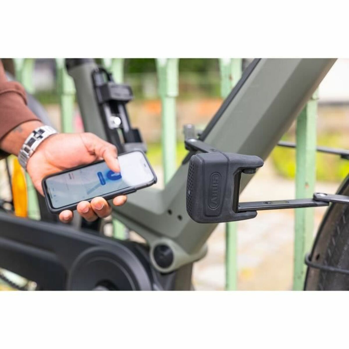 V3H76F31AAD810A5B76F3720A548AB286F0R7142965P4