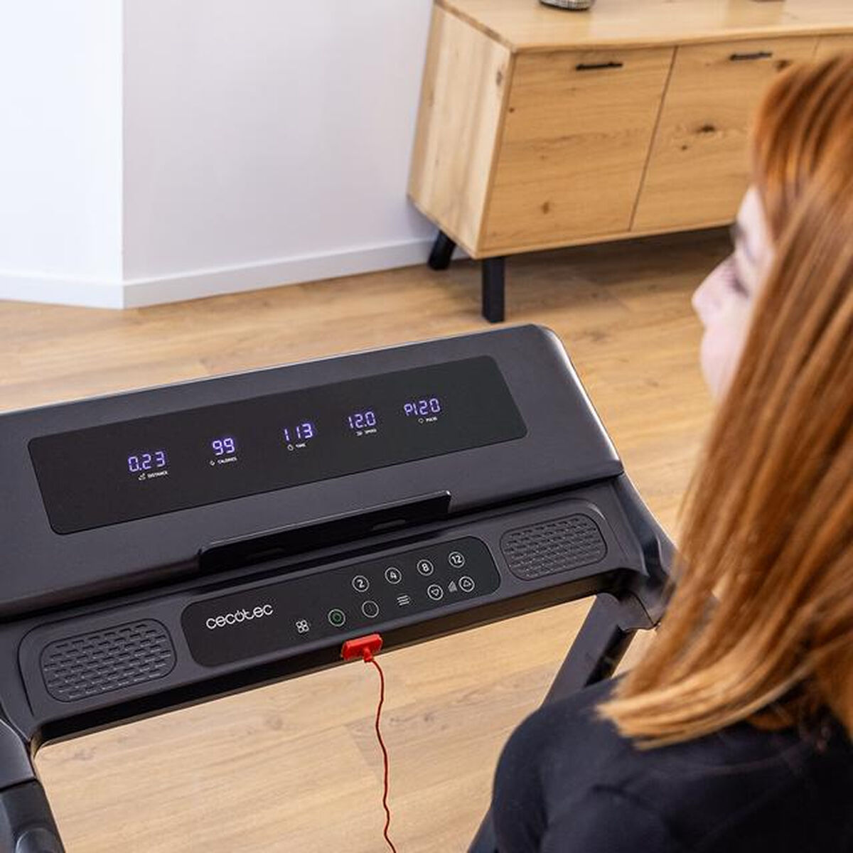 V6H3CEB6CA9DCEAD89BFC4ADC3A2FD6E28BR7392642P8